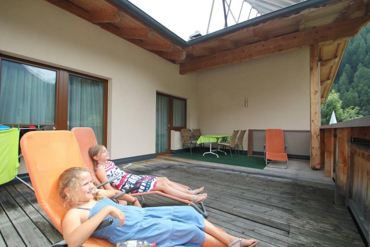 Landhaus Zell レンゲンフェルト エクステリア 写真